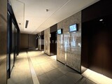 ブランズタワー豊洲 エレベーター前。