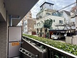 クラッサ目黒かむろ坂 バルコニー。