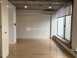 KDXレジデンス自由が丘 窓からの採光が入る明るいリビングダイニング空間