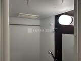 グランパセオ清澄白河 浴室の天井の換気乾燥機と照明