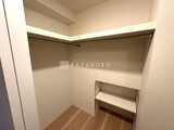 ケルスコート笹塚 ウォークインクローゼット。
