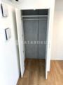 アスティーレ三軒茶屋4 1Rのクローゼット。