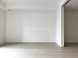 WORLD TOWER RESIDENCE 2LDK