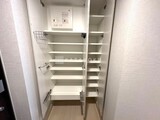 シティタワー新宿 シューズクローゼット。