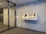 ドゥーエ参宮橋 大理石調タイルが落ち着いた印象のエントランスホール
