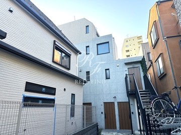 ウェルスクエアイズム四谷大京町 ウェルスクエアイズム四谷大京町1