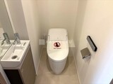 ザ・パークハビオ北千住 トイレ正面。