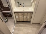 プレディアコート大森山王 モデルルーム独立洗面台。