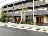 コンフォリア戸越公園 外観斜め。