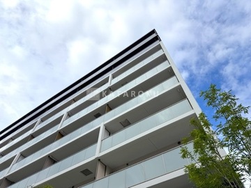 リーフシティ市川ザ・レジデンス 外観寄り。