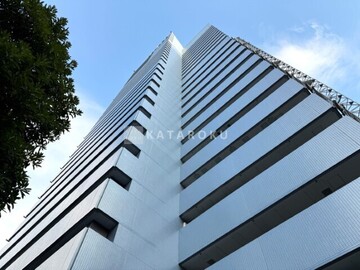 ヨコソーレインボータワーハイツ 外観寄り。