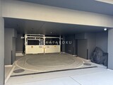 ズーム信濃町 駐車場。