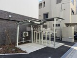 パークアクシス新大橋 駐輪場。