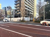 テラ蚕糸の森 前面道路から外観。