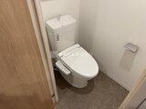 ロイジェント西新井 温水洗浄便座付きの清潔なトイレ空間