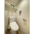 KDXレジデンス上板橋 温白色の照明が心地よいトイレ空間