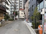 モノリス錦糸町 前面道路。