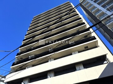 プレディアコート西日暮里 外観。