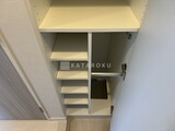 プレディアコート西日暮里 シューズボックス。