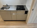 ステラテラス ガスコンロとシンク付きのコンパクトキッチン