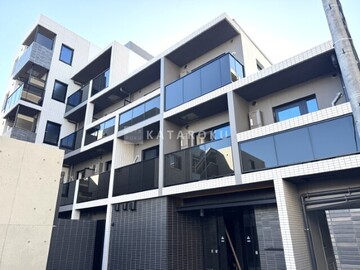 リビオメゾン湯島 外観写真。