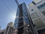 コスモグラシア大塚 建物外観・スチール枠ガラス張りの高層マンション