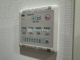 シーズンフラッツ滝野川 浴室乾燥リモコン。