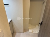 アーバネックス上野 白を基調とした清潔感のあるトイレ空間