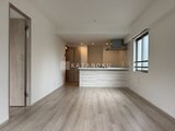 ジーグランデ三ノ輪 開放的なリビングダイニングとキッチンが一体的に繋がる空間