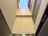 ルフォンプログレ高田馬場ノース 玄関タイル