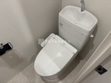 ダフィット錦糸町 温水洗浄便座付きのコンパクトなトイレ空間