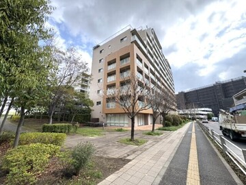 ロイヤルパークスリバーサイド 外観引き