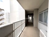 ロイヤルパークスリバーサイド 共用廊下