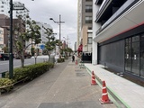 クレストコート東陽町 外観と歩道写真