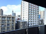 プラウドフラット西蒲田 バルコニーから見た周辺の街並みと青空