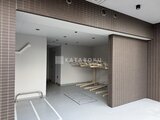 アリビス五反野 自転車ラックを備えた広めの駐輪スペース