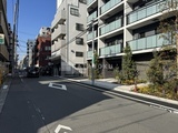 ACPレジデンス錦糸町 外観と前面道路写真
