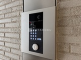 東麻布平成レジデンス オートロック付きのエントランスドアホン