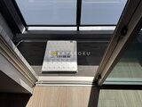 グランジット月島TOKYO BAY 天窓から光が差し込む開放的なエントランス空間