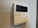 グランジット月島TOKYO BAY 壁に設置されたノーリツの給湯器操作パネル