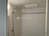 ACPレジデンス浅草 明るく清潔感のあるシャワールーム
