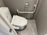 ACPレジデンス浅草 温水洗浄便座付きのコンパクトなトイレ空間