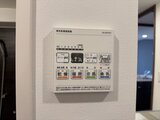 コンシェリア町屋 浴室暖房乾燥機の操作パネルが壁に設置されている様子