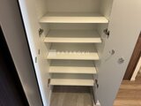 コンシェリア町屋 可動棚付きの充実した容量の廊下収納
