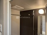 エスレジデンス入谷アレシア モダンな黒を基調とした広めのシャワールーム