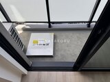 エスレジデンス入谷アレシア 天窓からの自然光が入る開放的なリビング空間
