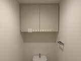 パークアクシス品川シーサイド 鏡付き収納と洗面台がある洗面室