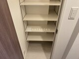 パークアクシス品川シーサイド 棚の付いたシューズボックスの内部