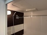 Aglaia 千石 Deux モダンなデザインのバスルームにシャワーブース完備