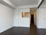 Aglaia 千石 Deux 開放的なリビングダイニングとキッチンのつながりを示した空間